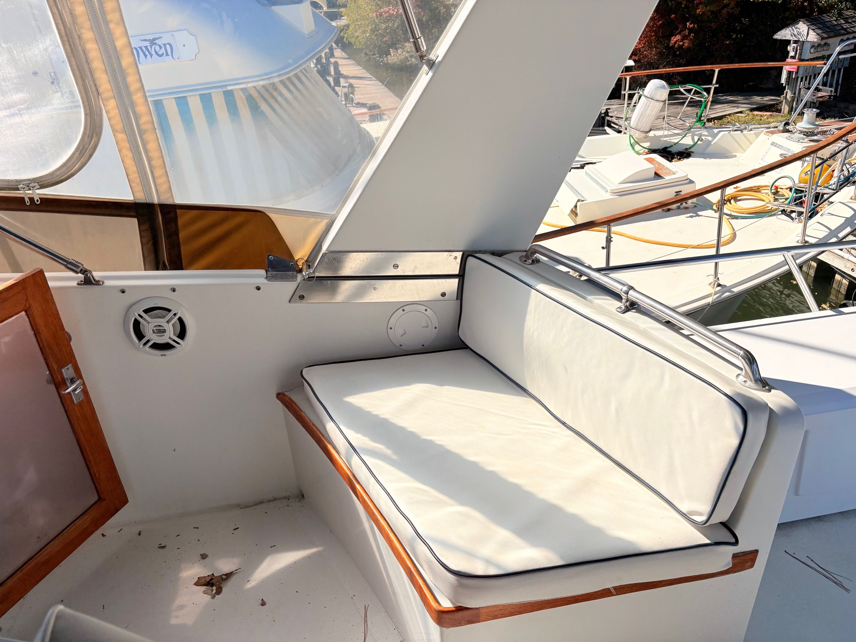 1985 Ocean Alexander 50 MK II PHMY — photo 9