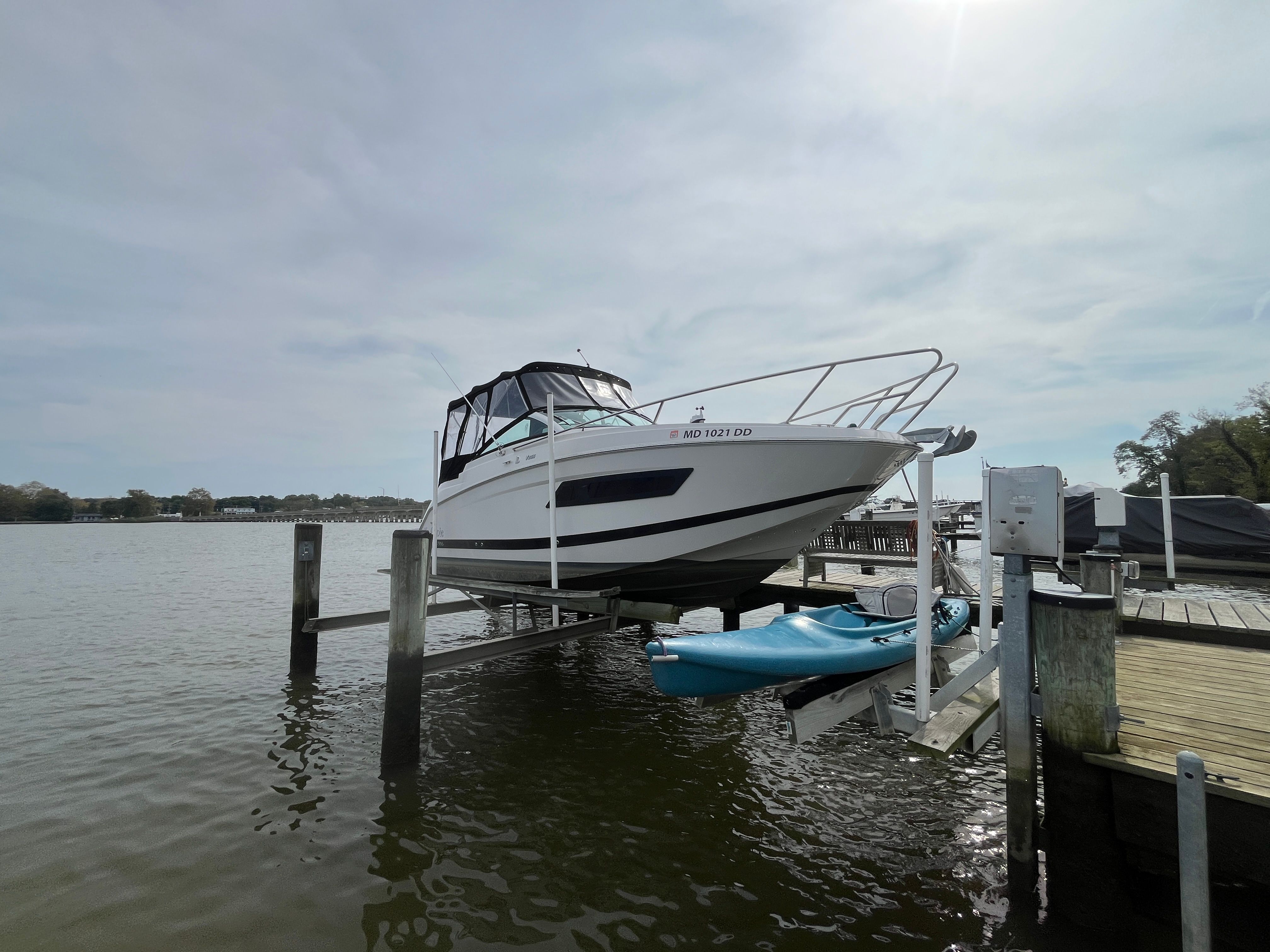 2016 Four Winns V255 — photo 7