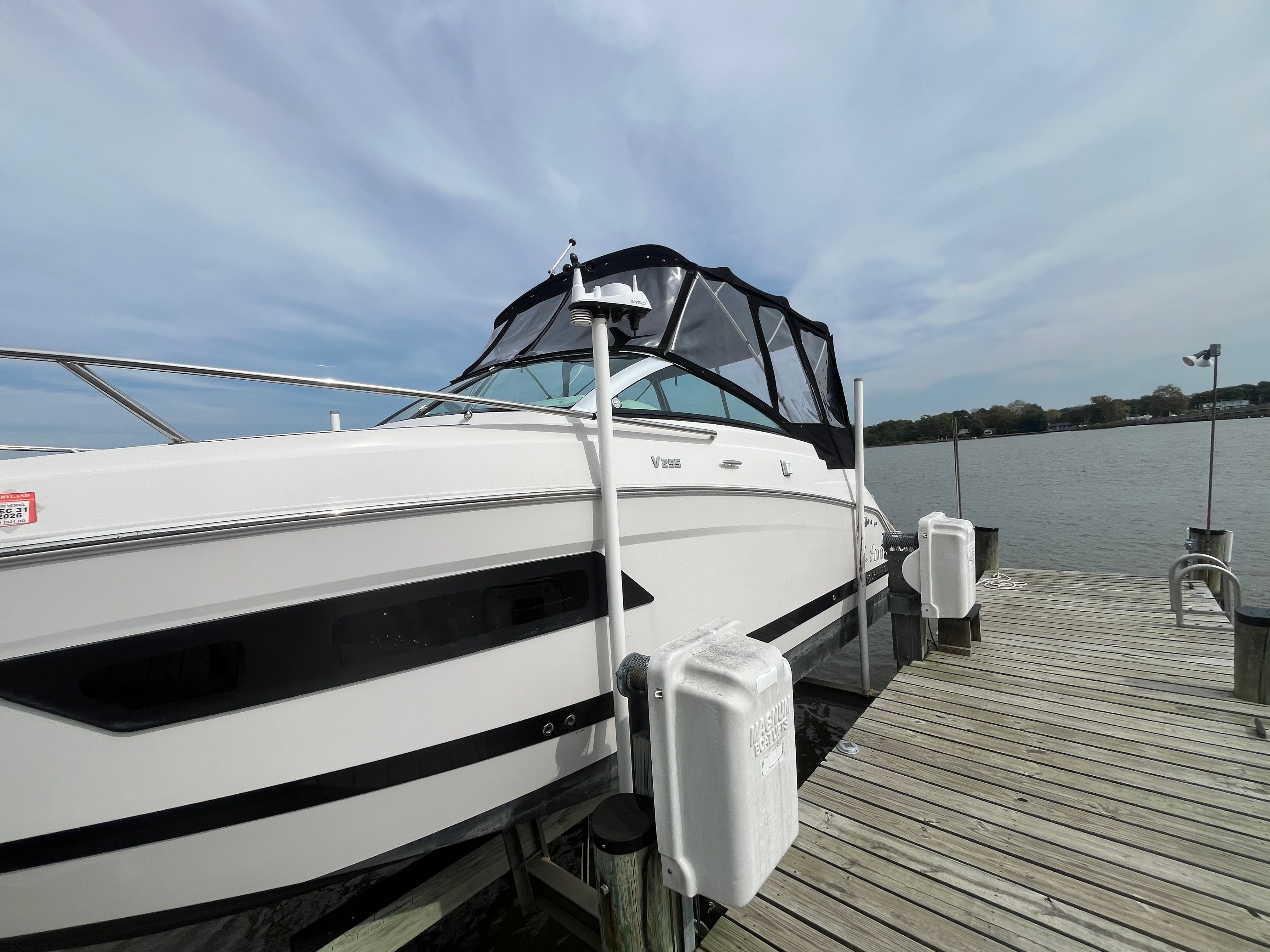 2016 Four Winns V255 — photo 10