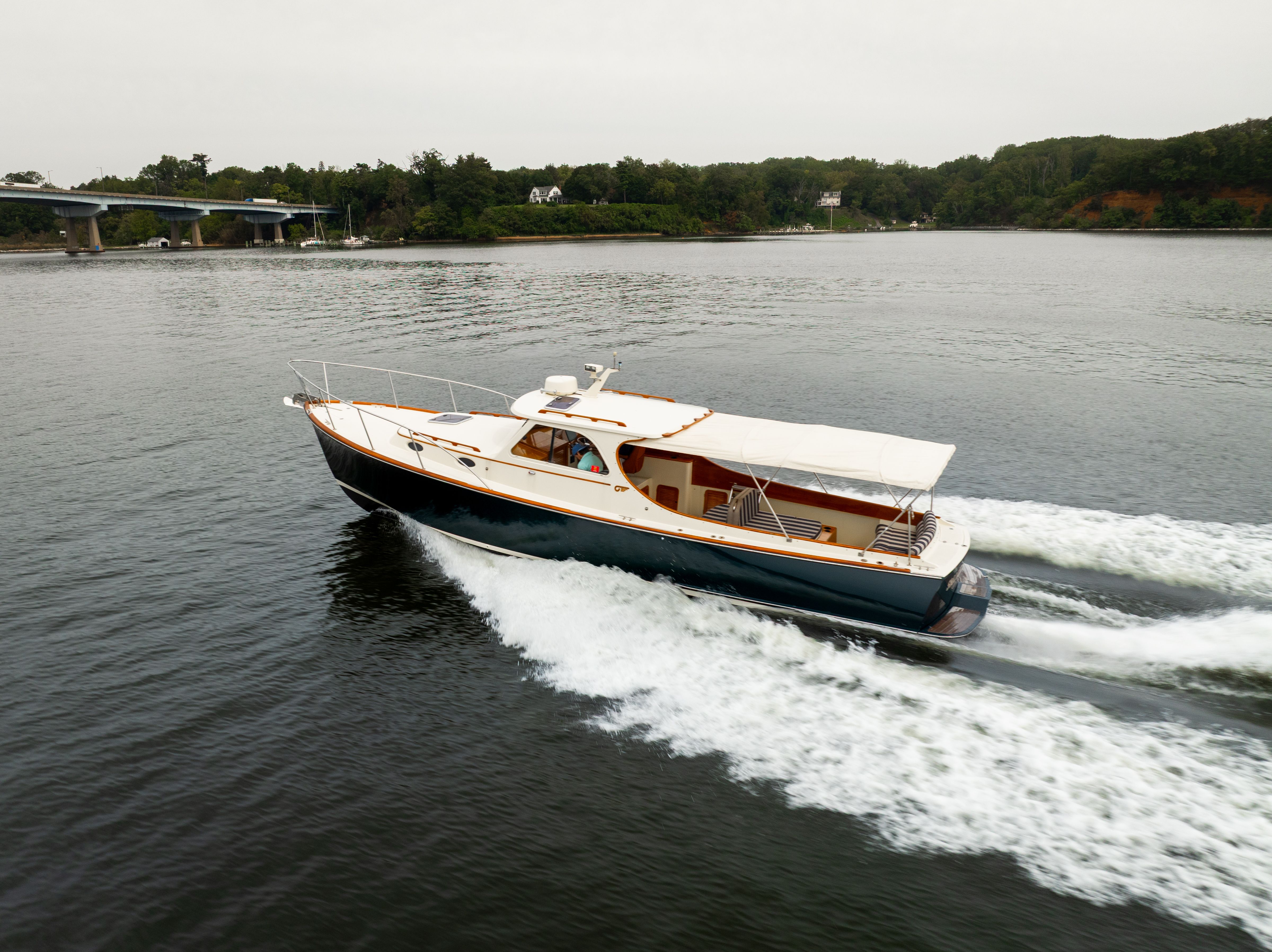 2000 Hinckley 36 — photo 12