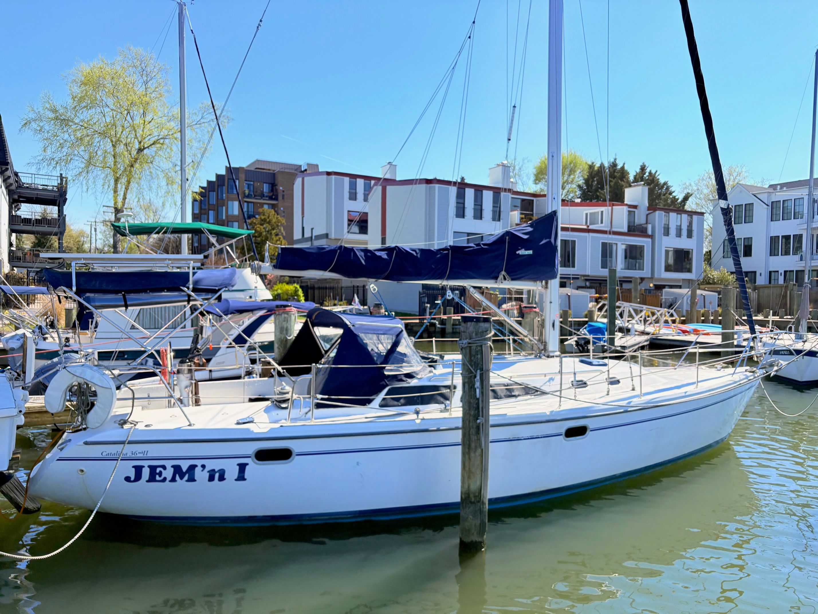 2001 Catalina 36 Mark II — photo 2