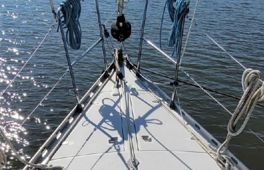 1985 Beneteau First 42 — photo 7