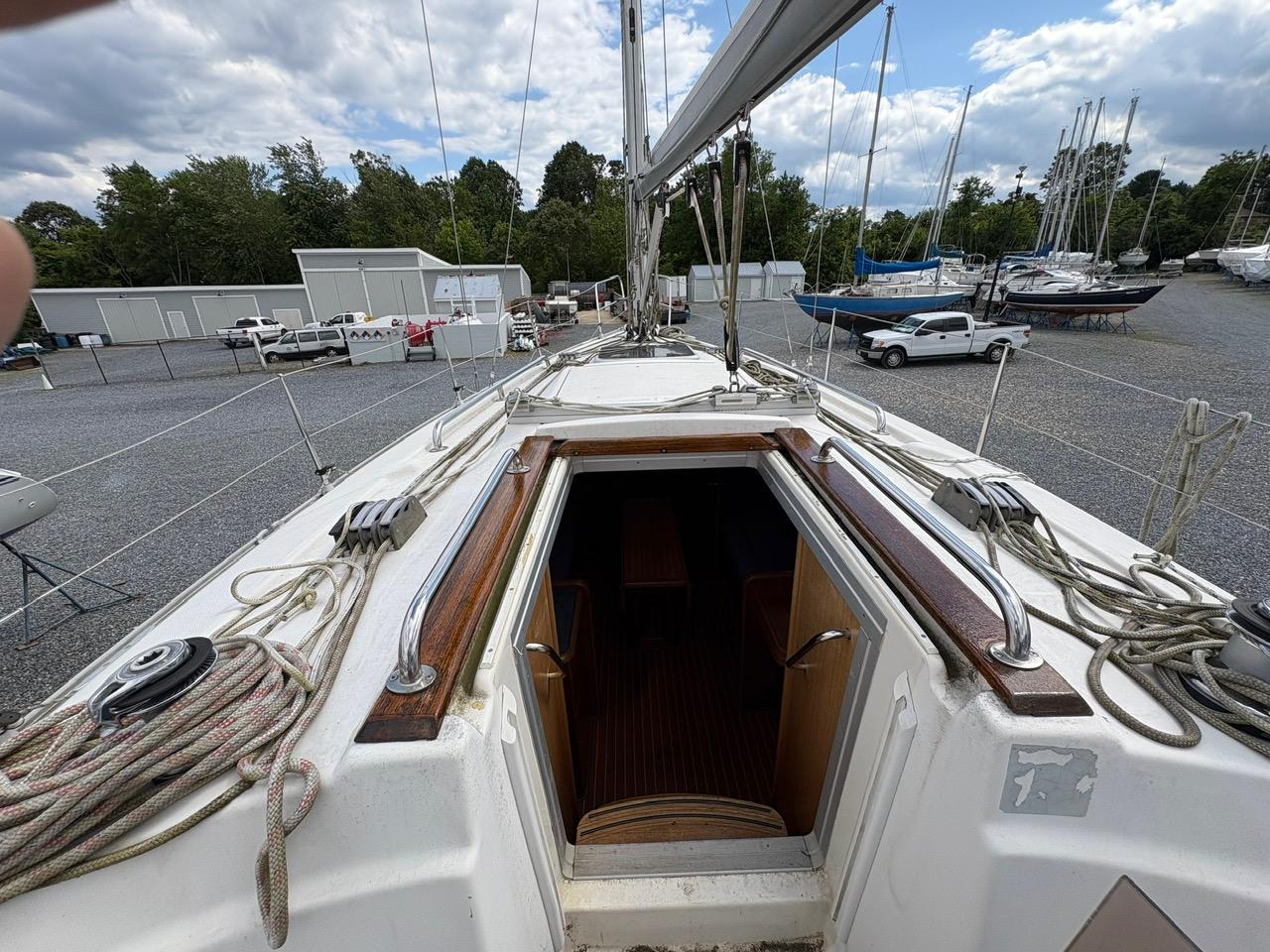 2003 Bavaria 33 — photo 11