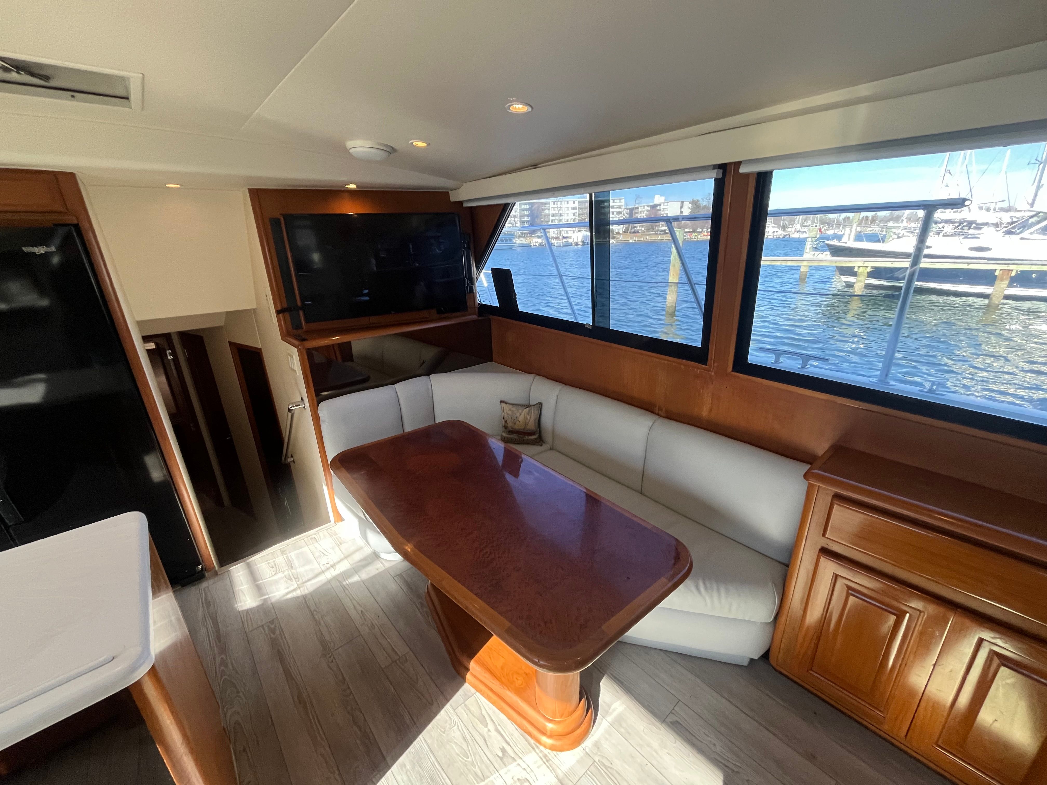 1996 Viking 60 Cockpit Sport Yacht — photo 12