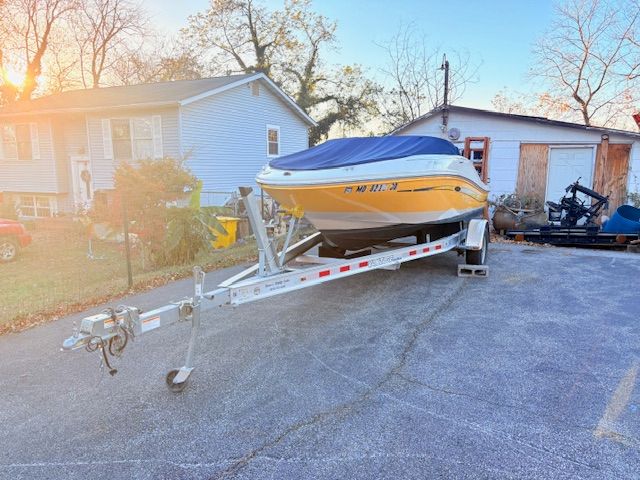 2007 Sea Ray 185 — photo 10