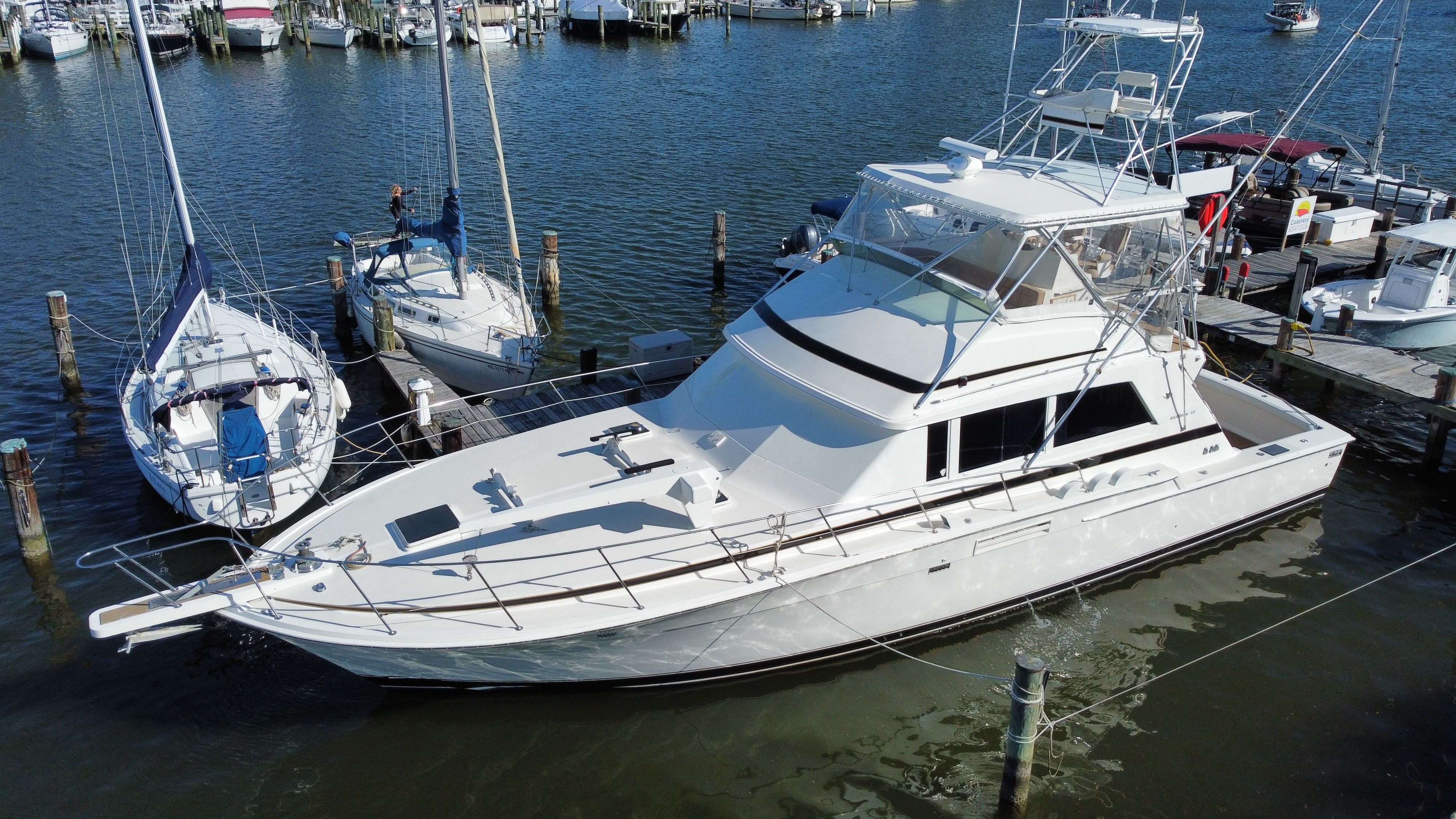 1986 Bertram 54 Convertible — photo 9