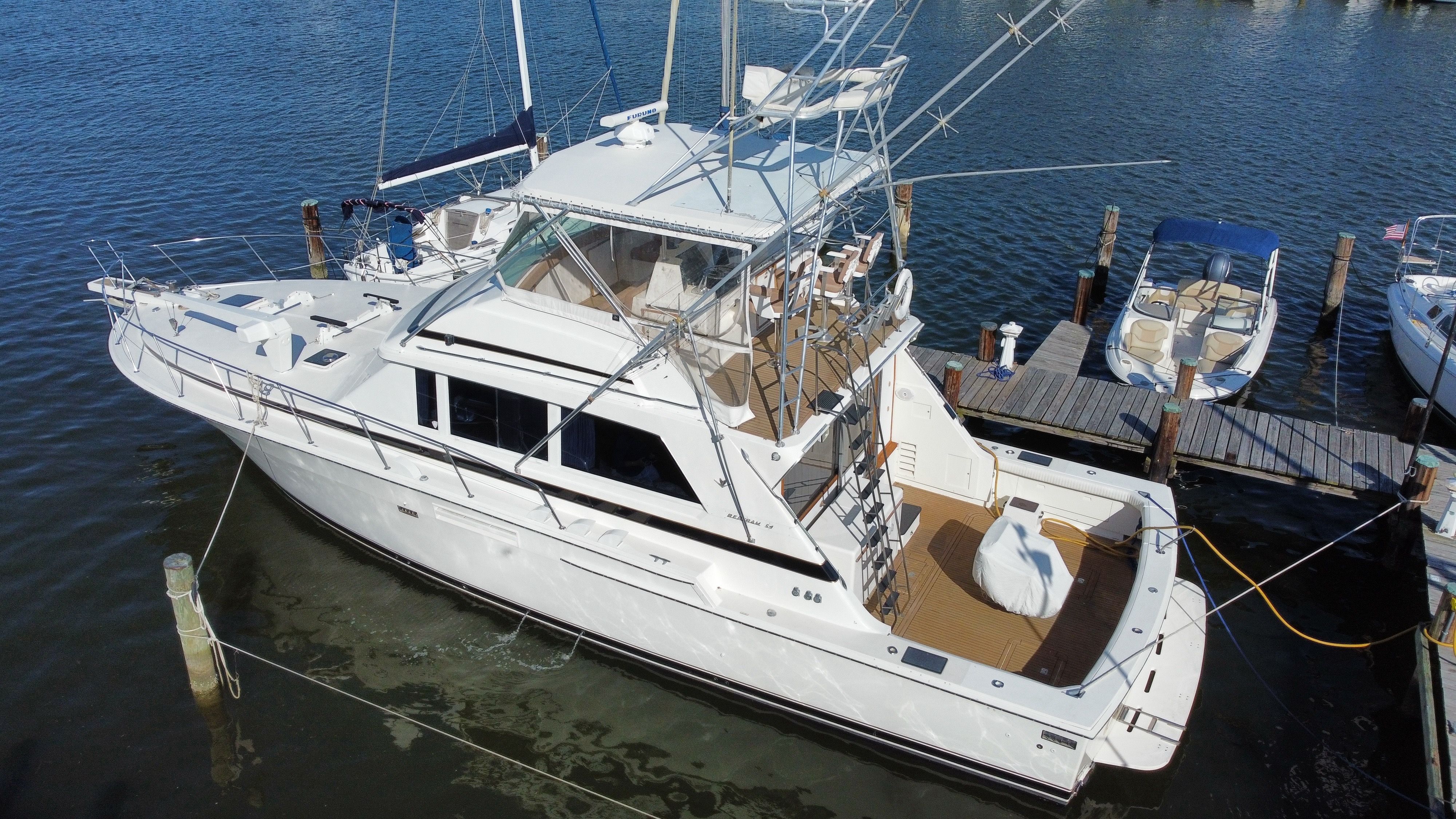 1986 Bertram 54 Convertible — photo 13