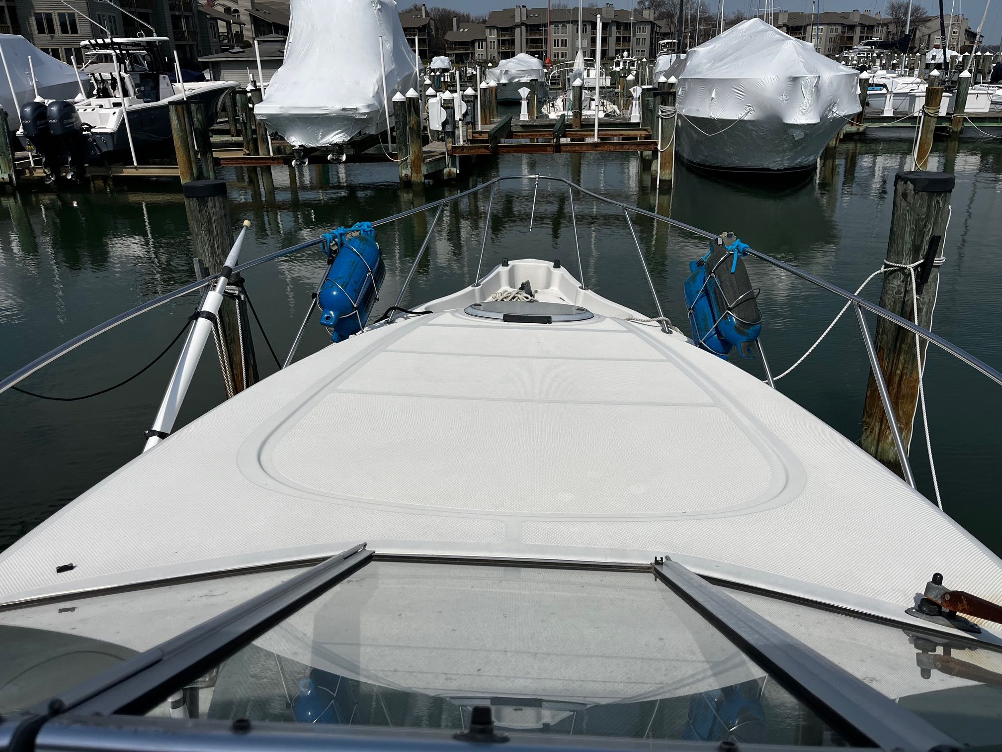 1998 Maxum 2700 SCR — photo 13