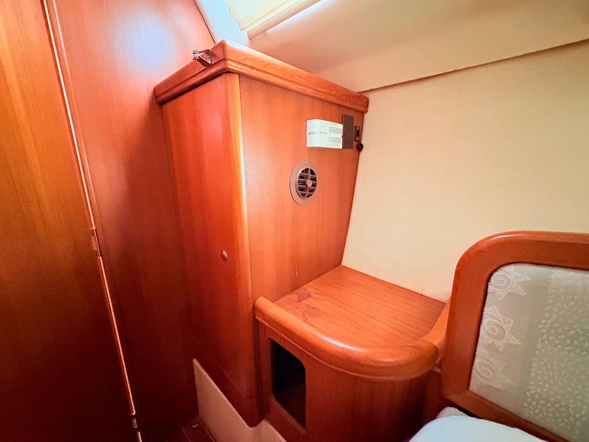 2003 Hunter 356 — photo 2