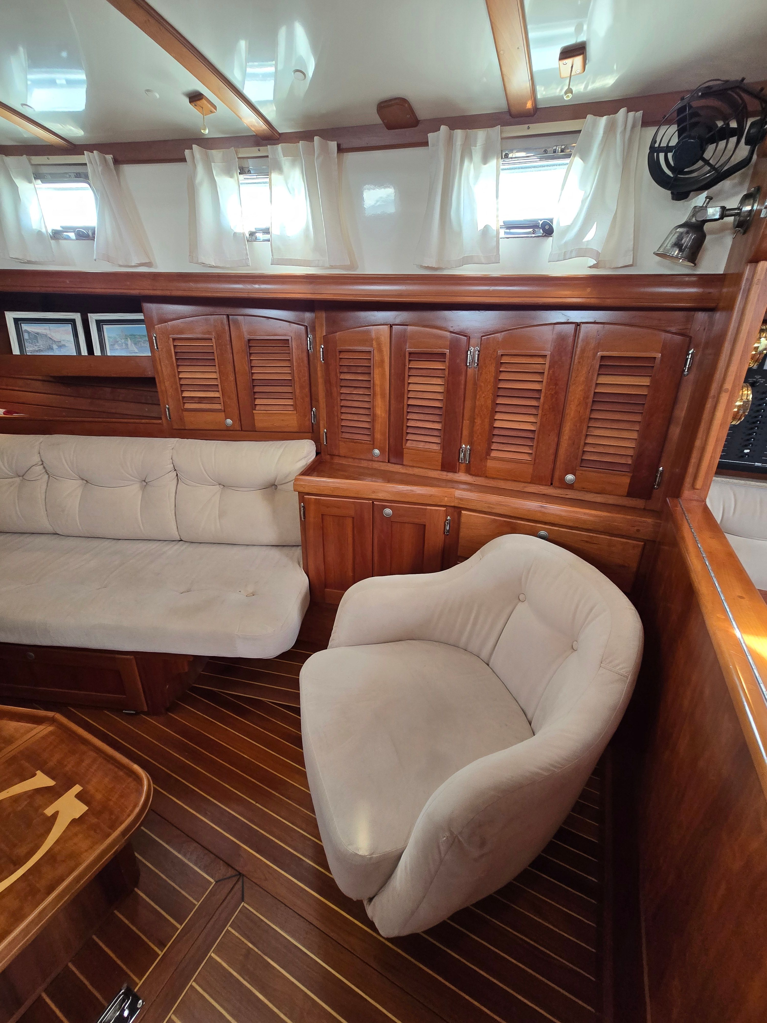 1998 Gozzard 44 Center Cockpit — photo 12