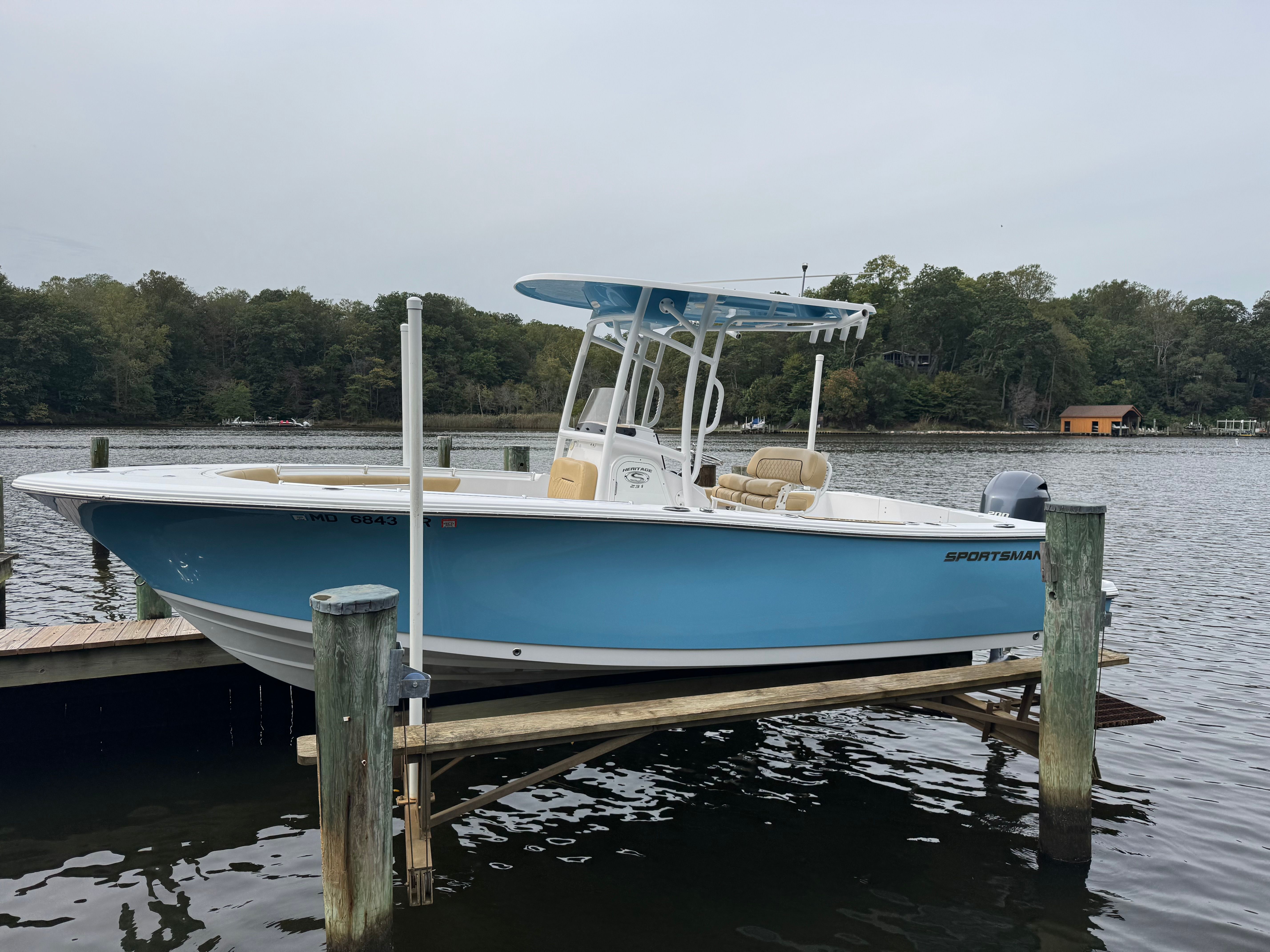 2021 Sportsman Heritage 231 Center Console — photo 3