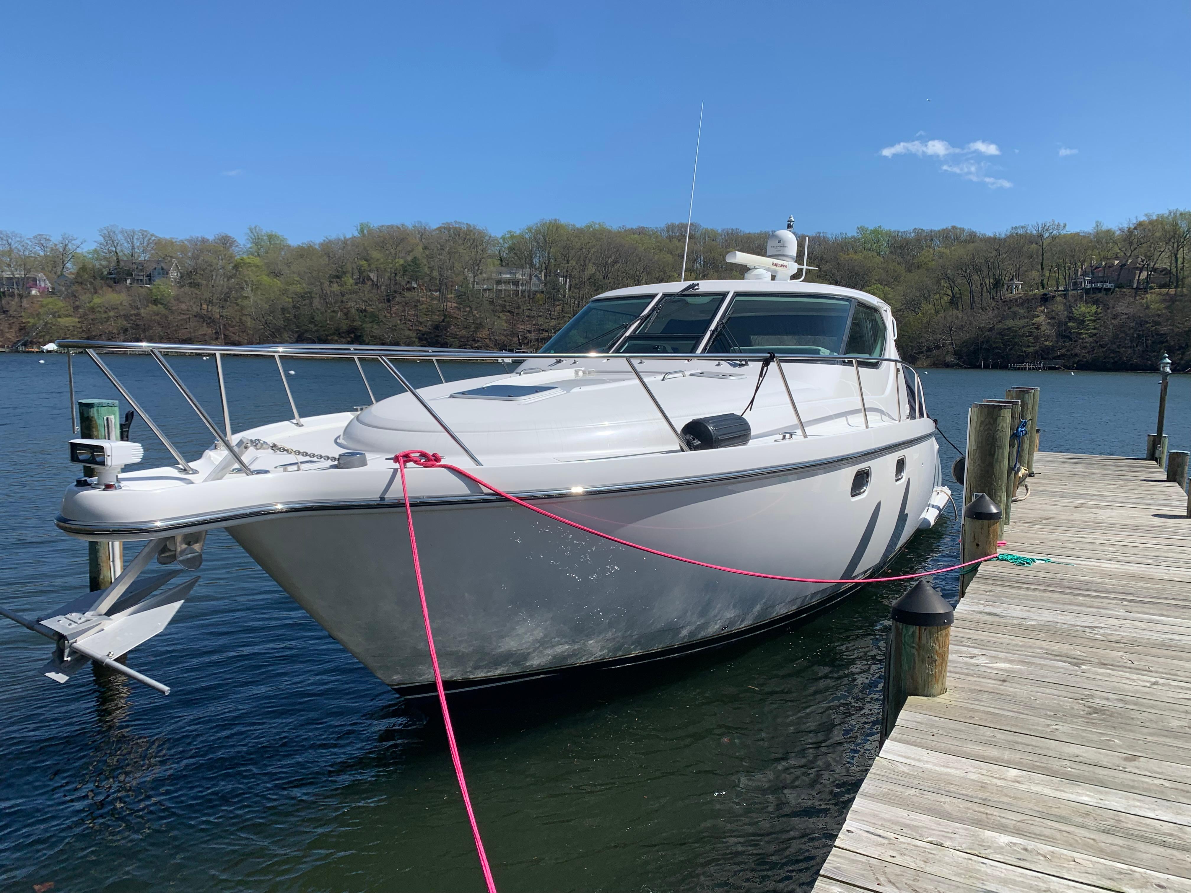2008 Tiara Yachts 4300 Sovran — photo 8