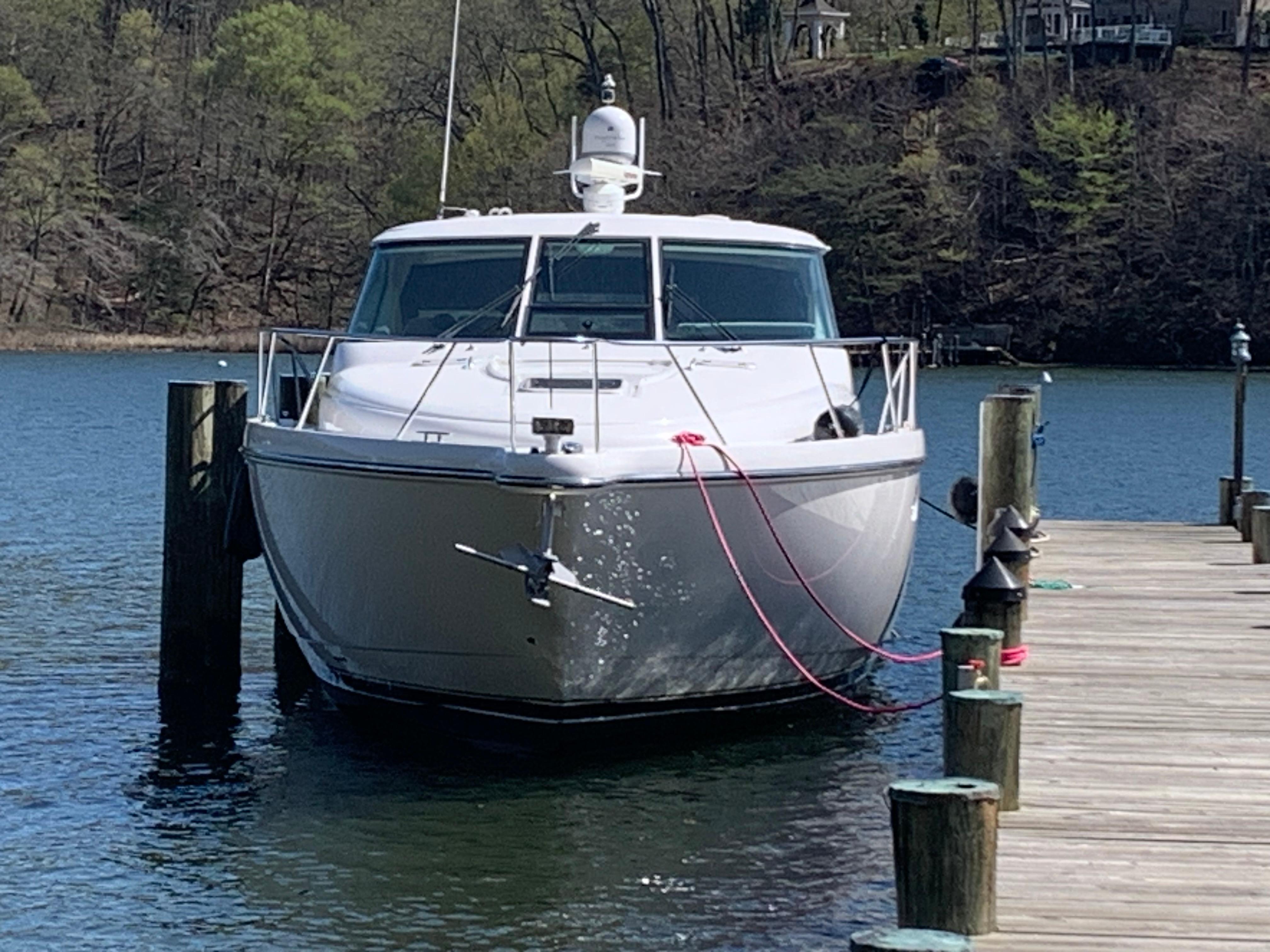 2008 Tiara Yachts 4300 Sovran — photo 9
