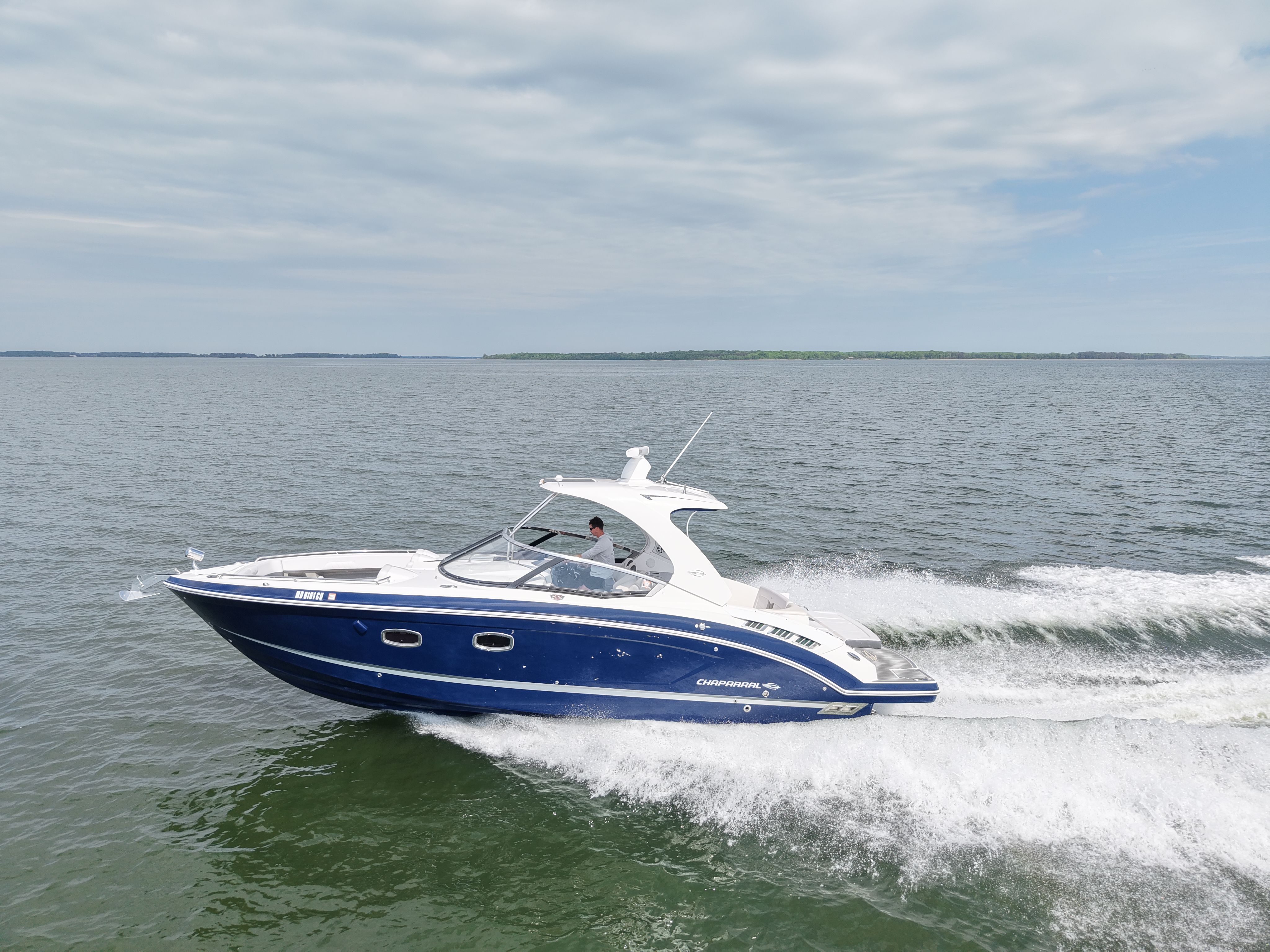 2016 Chaparral 337 SSX — photo 13