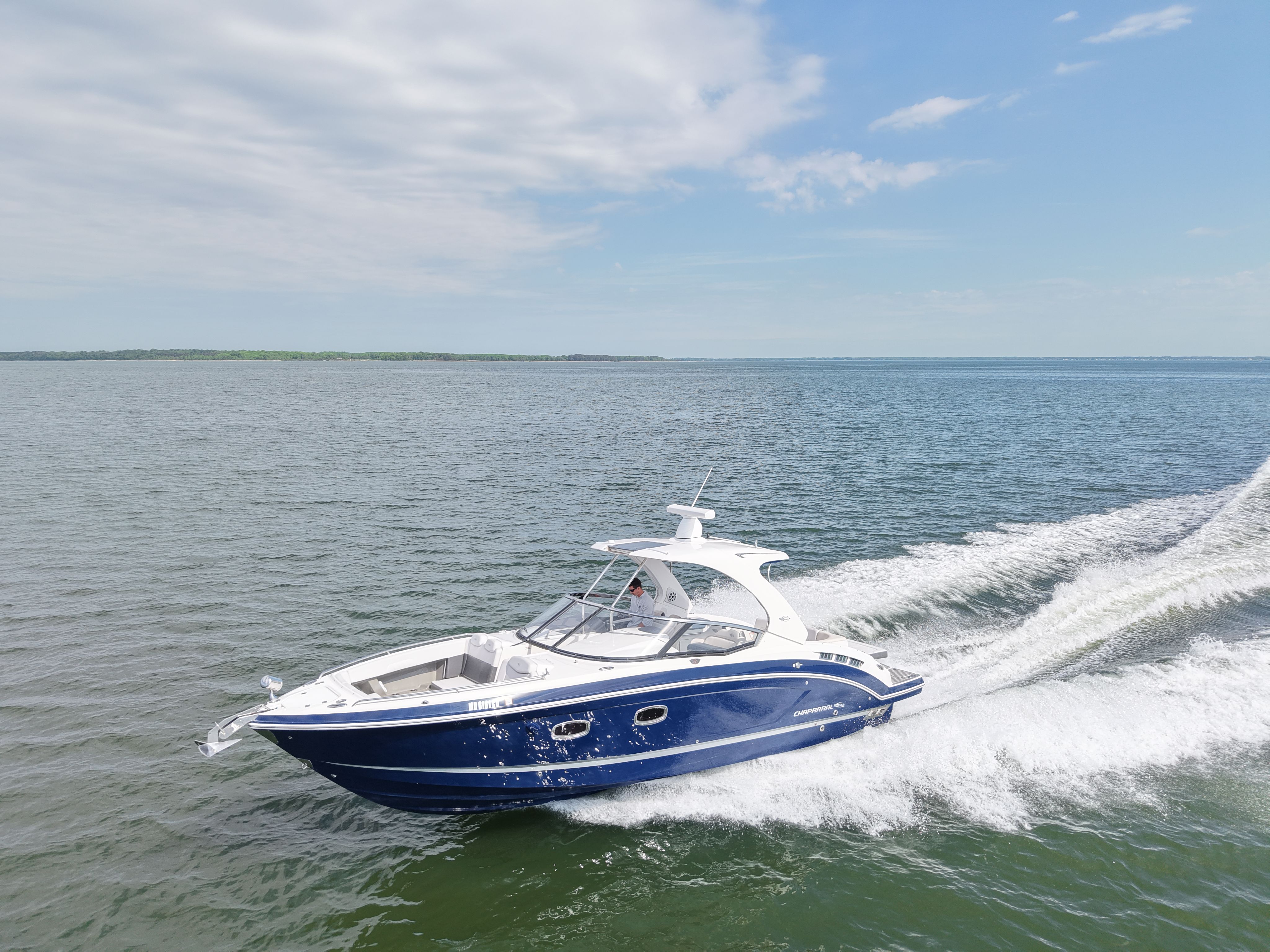 2016 Chaparral 337 SSX — photo 9