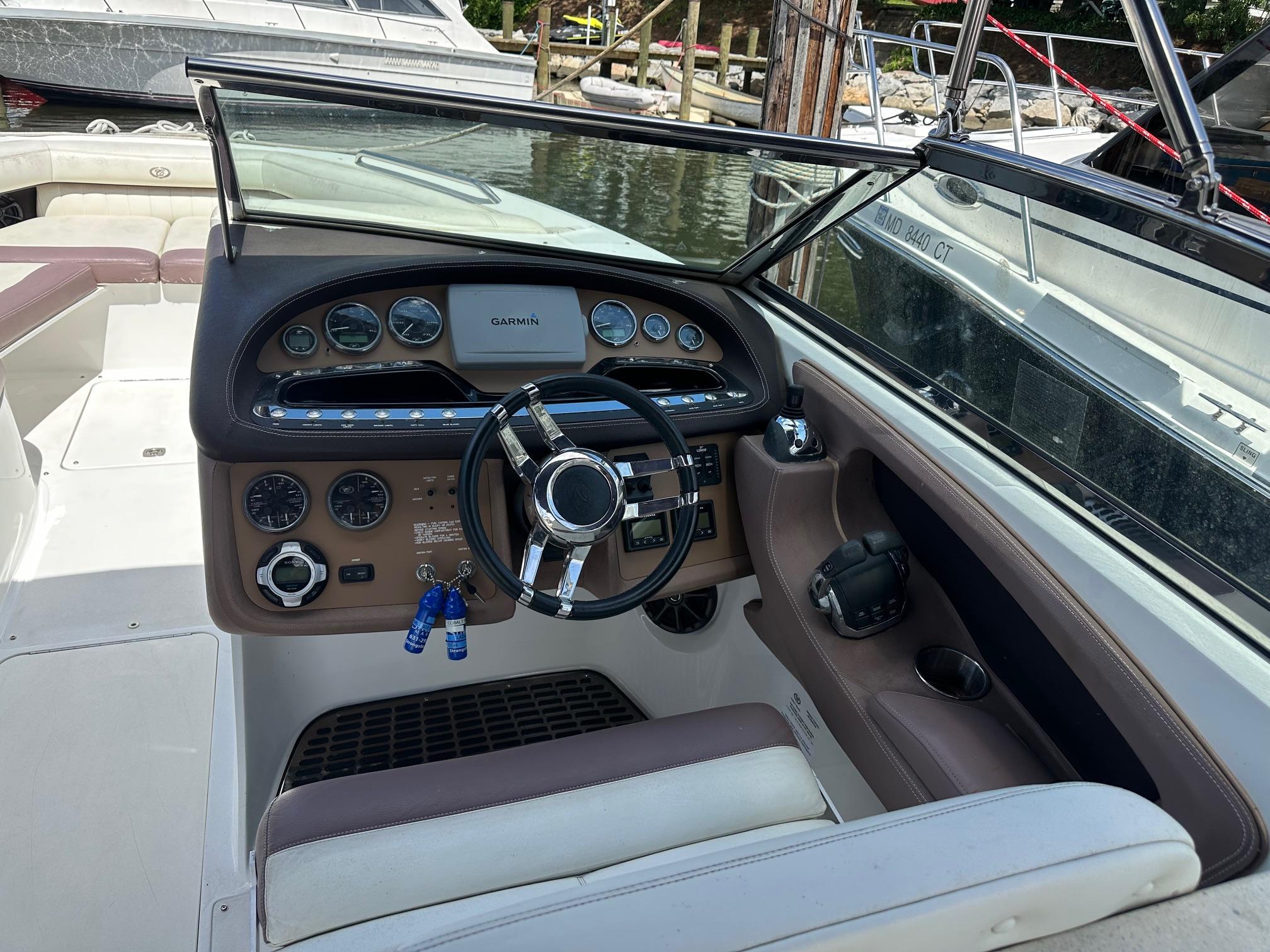 2012 Cobalt 302 — photo 13