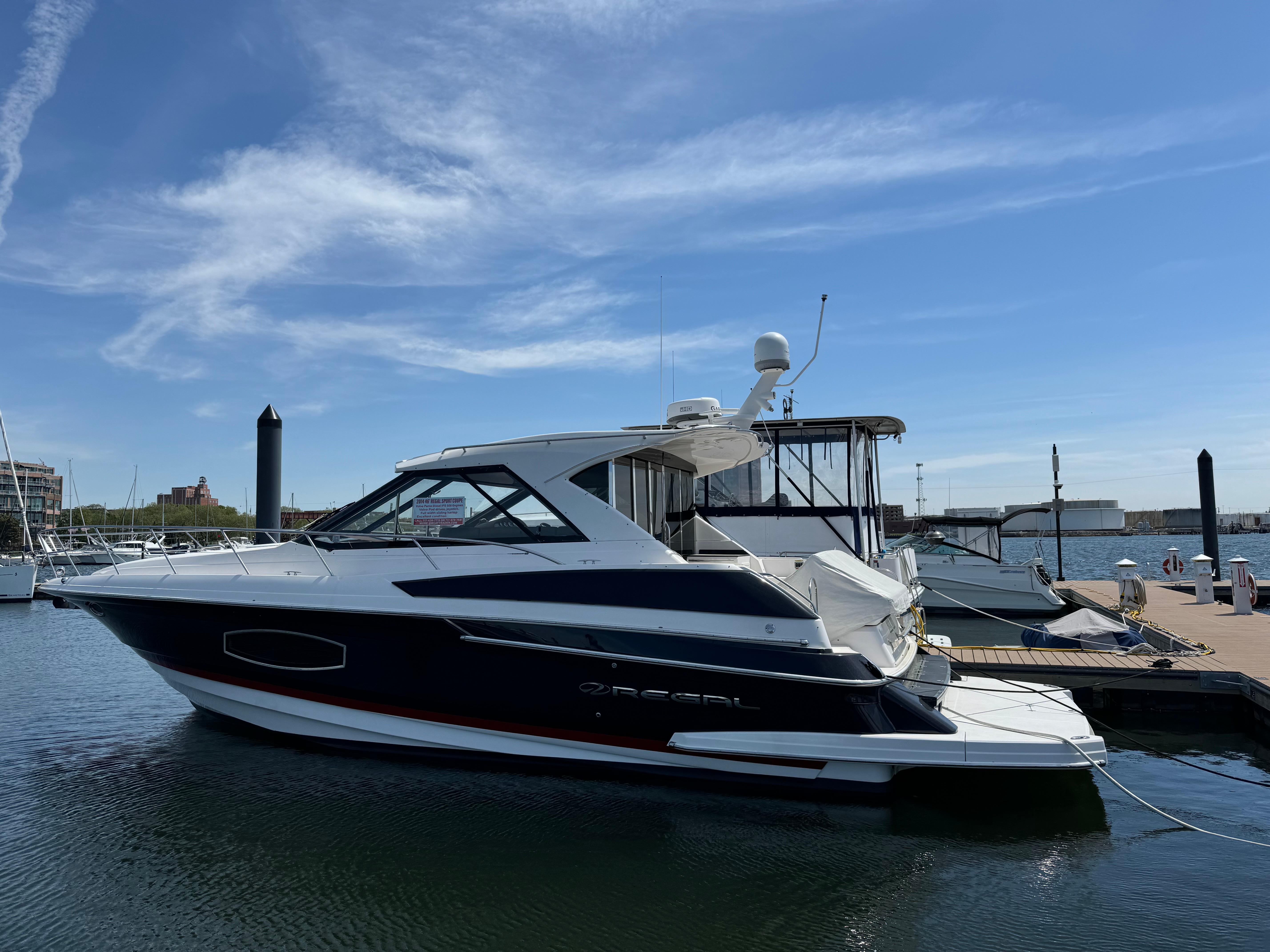 2014 Regal 46 Sport Coupe — photo 2