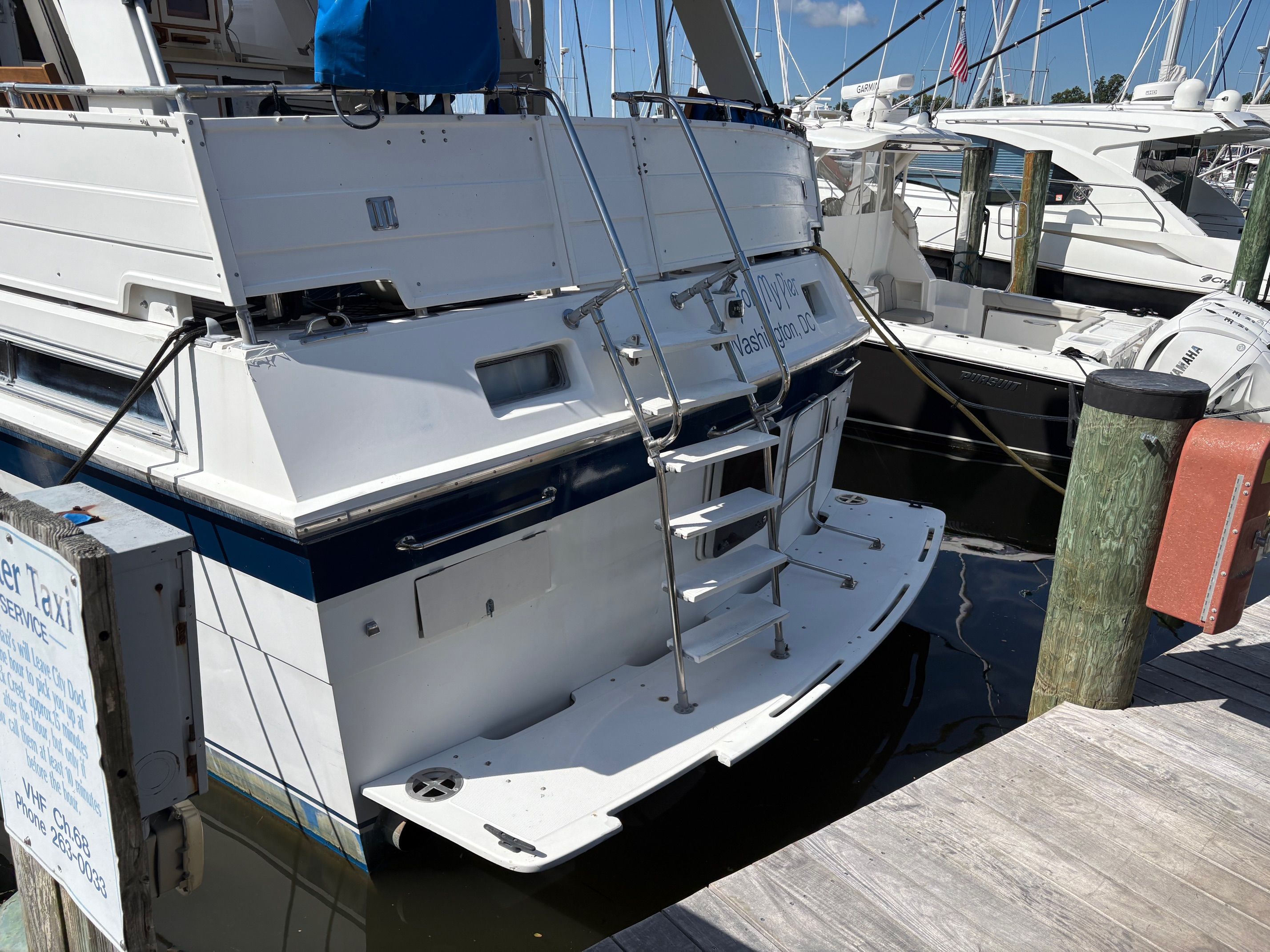 1987 Hi-Star 48 Sundeck — photo 5