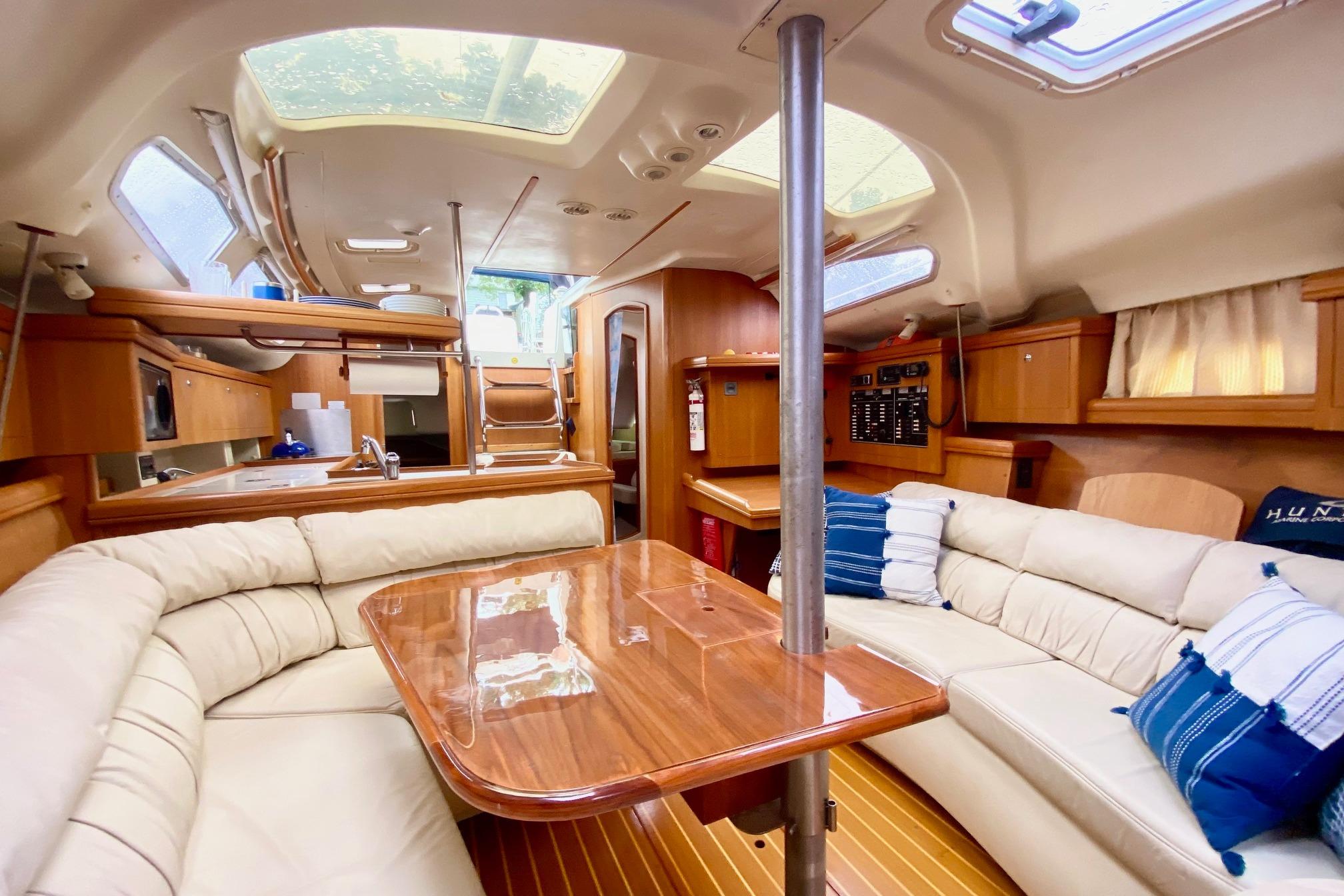 2003 Hunter 386 — photo 13