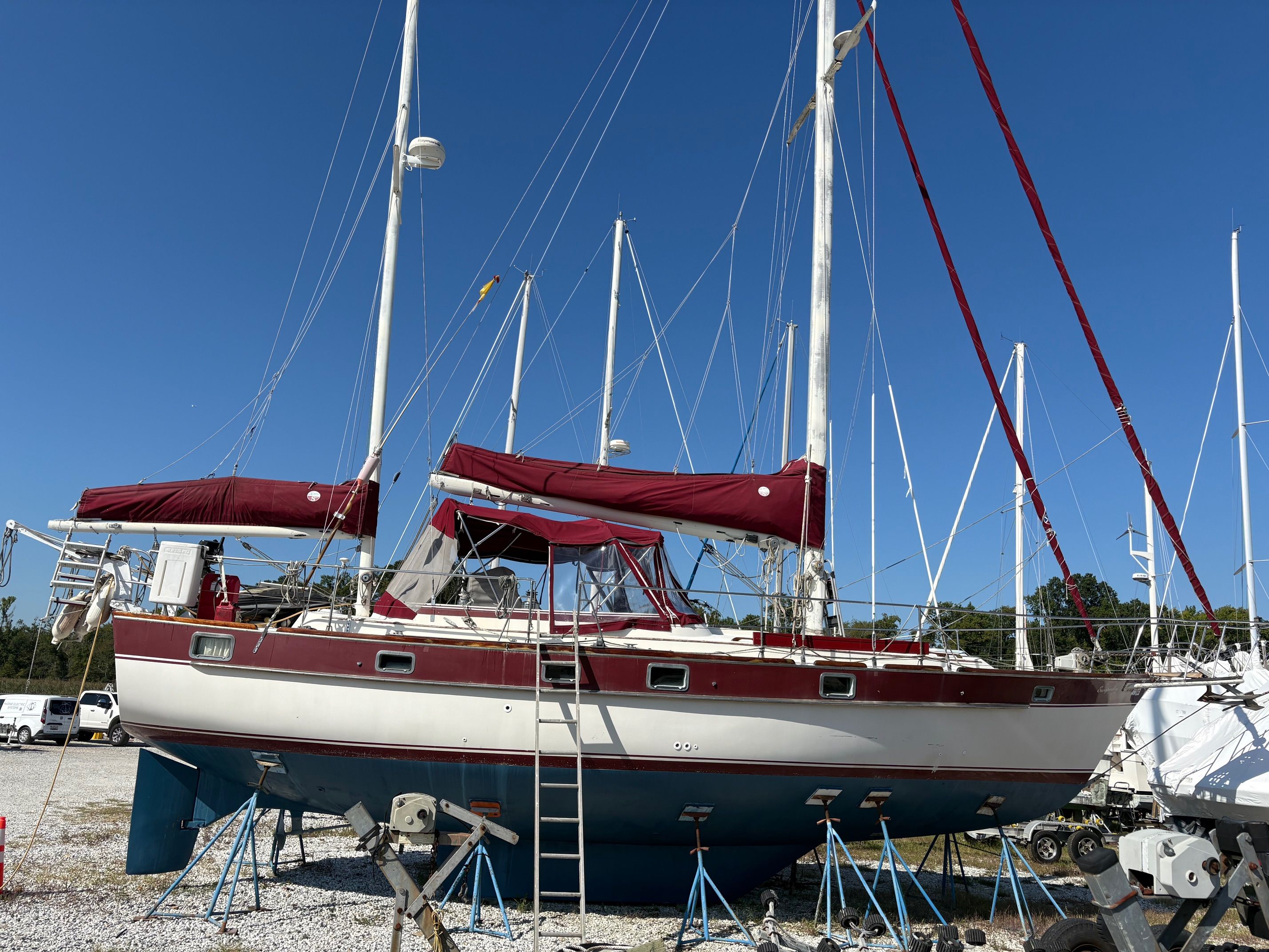 1984 Irwin 41 — photo 2