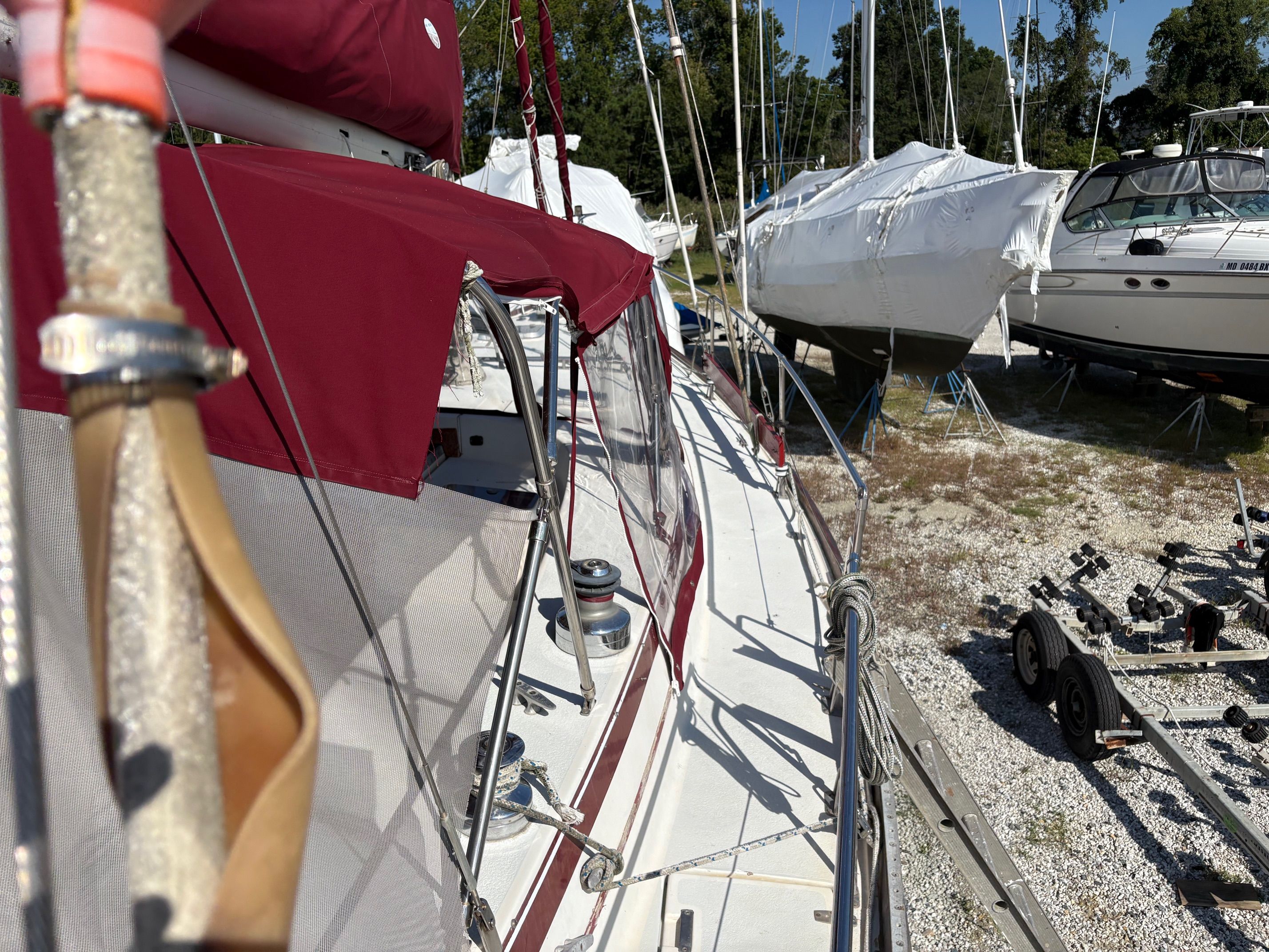 1984 Irwin 41 — photo 13