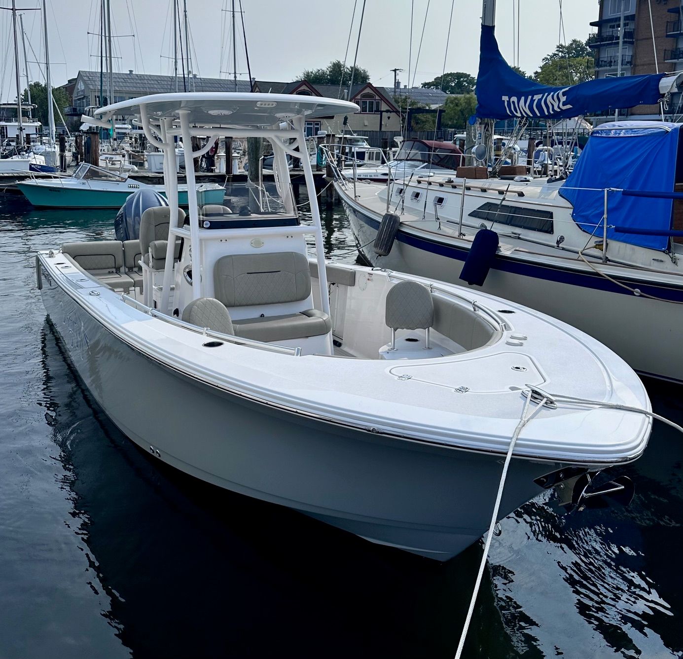 2022 Sportsman Heritage 241 Center Console — photo 5