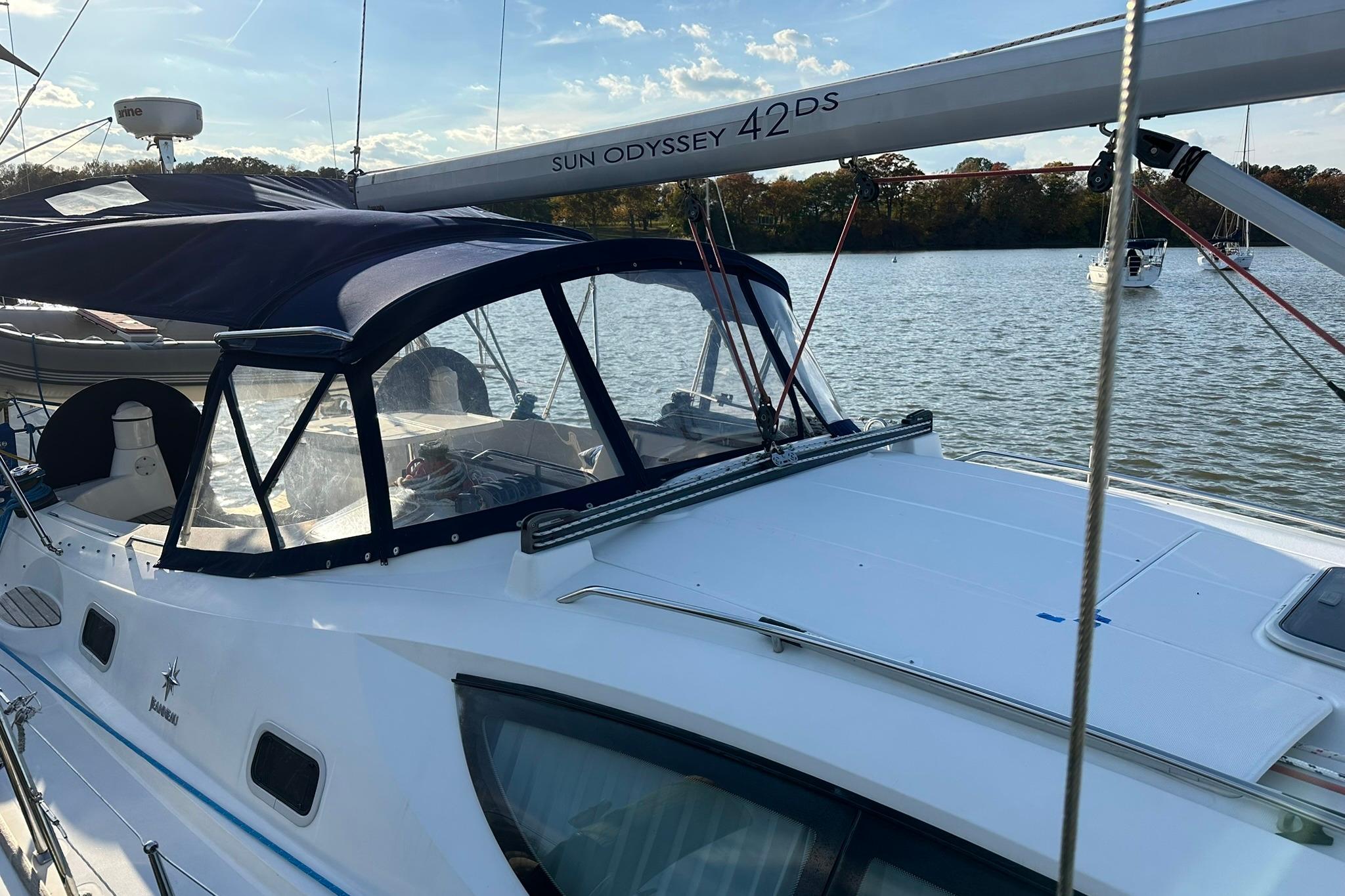 2008 Jeanneau Sun Odyssey 42 DS — photo 12